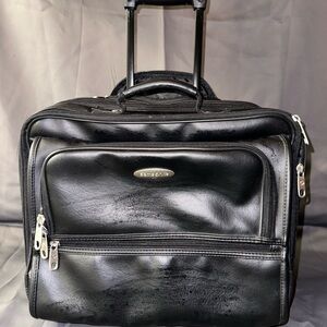 Samsonite Travel Rolling Luggage